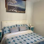 Taraska I- Apto Renovado En Centro Neuralgico. Daire *