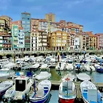 Διαμέρισμα Taraska I- Apto Renovado En Centro Neuralgico.